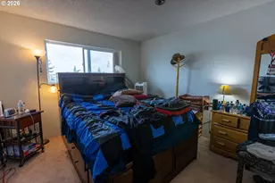 950 Evergreen Rd, Woodburn, OR 97071 - Photo 27