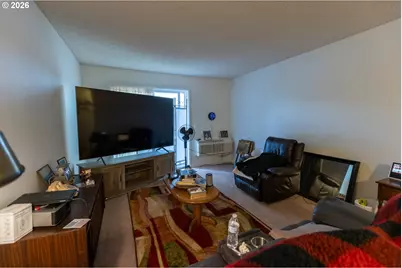 950 Evergreen Rd, Woodburn, OR 97071 - Photo 17
