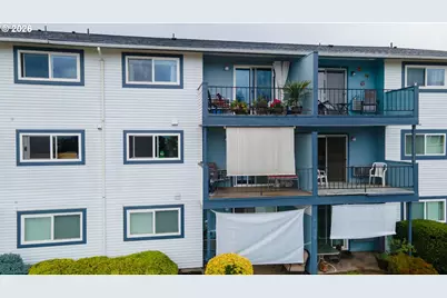 950 Evergreen Rd, Woodburn, OR 97071 - Photo 3