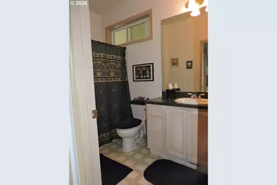 47 SW Gardenia Ave, Warrenton, OR 97146 - Photo 19