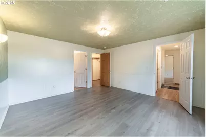 37455 Emerald Cascade St, Sandy, OR 97055 - Photo 27