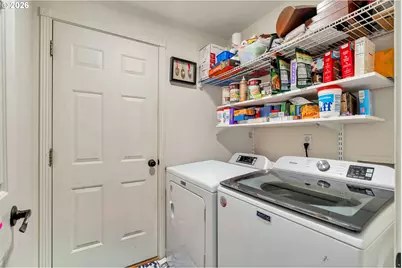 1558 SE Jasmine Way, Gresham, OR 97080 - Photo 17