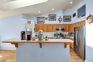 1558 SE Jasmine Way, Gresham, OR 97080 - Photo 11