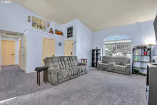 1558 SE Jasmine Way, Gresham, OR 97080 - Photo 7