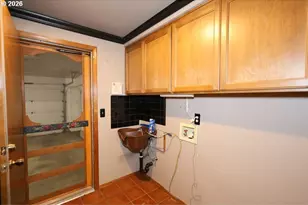 1609 NE 150th Ave, Portland, OR 97230 - Photo 35