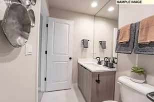 8543 SE Blanton St SE, Hillsboro, OR 97123 - Photo 17