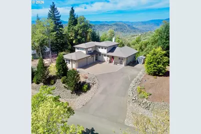 1196 Southridge Way, Roseburg, OR 97470 - Photo 1