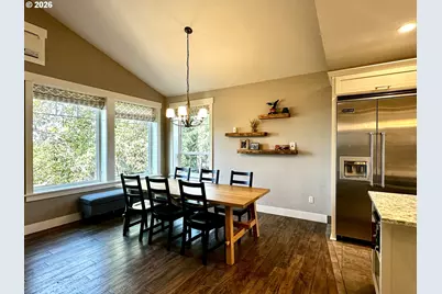 1196 Southridge Way, Roseburg, OR 97470 - Photo 11