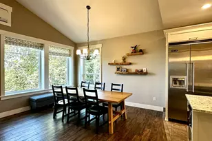 1196 Southridge Wy, Roseburg, OR 97470 - Photo 11