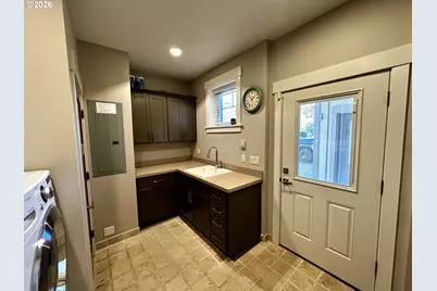 1196 Southridge Way, Roseburg, OR 97470 - Photo 15