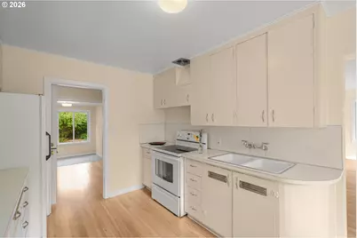 95 SE 87th Ave, Portland, OR 97216 - Photo 15