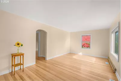 95 SE 87th Ave, Portland, OR 97216 - Photo 3