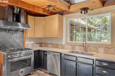 23340 Doane Creek Rd, Sheridan, OR 97378 - Photo 13