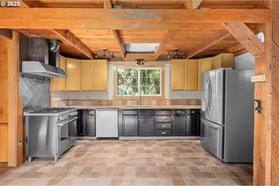 23340 Doane Creek Rd, Sheridan, OR 97378 - Photo 9