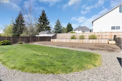 402 Martha Dr, Roseburg North, OR 97495 - Photo 39