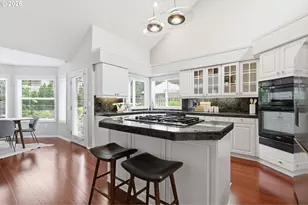 1712 NW Caxton Ct, Portland, OR 97229 - Photo 9