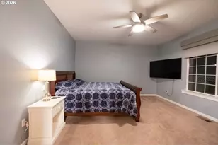 786 N View Dr, Winchester, OR 97495 - Photo 11