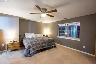 786 N View Dr, Winchester, OR 97495 - Photo 25