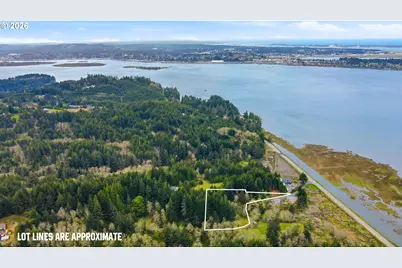 0 East Bay Rd #1702, North Bend, OR 97459 - Photo 3