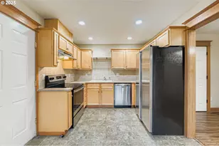 2507 E Burnside St, Portland, OR 97214 - Photo 17