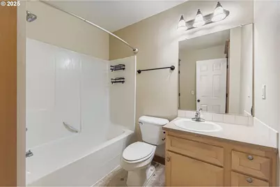 2507 E Burnside St, Portland, OR 97214 - Photo 23