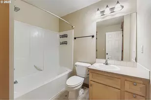 2507 E Burnside St, Portland, OR 97214 - Photo 23