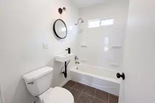 12730 SE 25th Ave, Milwaukie, OR 97222 - Photo 3