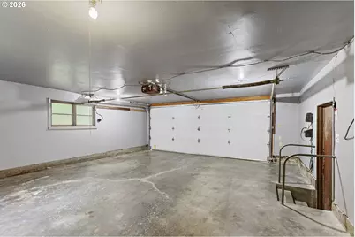 10505 S Hedlund Ave, Portland, OR 97219 - Photo 25
