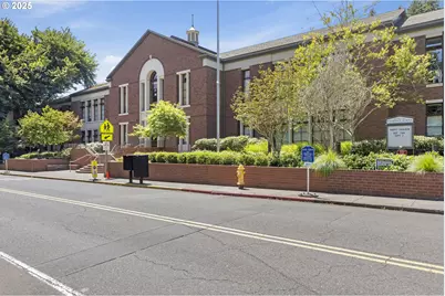 10505 S Hedlund Ave, Portland, OR 97219 - Photo 31