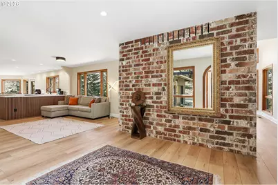 201 NW Country Place Rd, White Salmon, WA 98672 - Photo 17