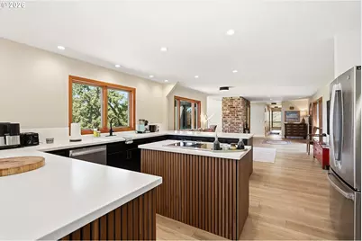 201 NW Country Place Rd, White Salmon, WA 98672 - Photo 21