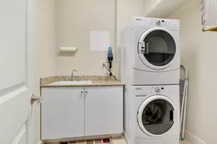 1000 N Holladay Dr, Seaside, OR 97138 - Photo 5