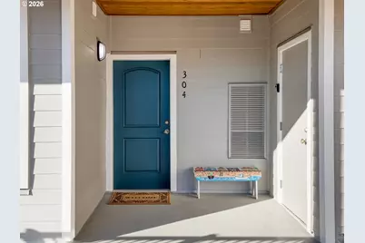 1000 N Holladay Dr #304, Seaside, OR 97138 - Photo 3