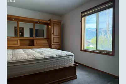 709 N Russell St, Joseph, OR 97846 - Photo 13