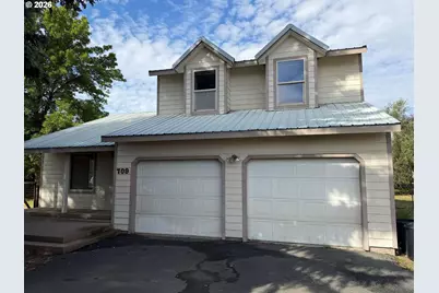 709 N Russell St, Joseph, OR 97846 - Photo 1