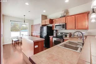 2981 SW 187th Ave, Beaverton, OR 97003 - Photo 7