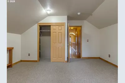 7709 SW Thornton Dr, Wilsonville, OR 97070 - Photo 27