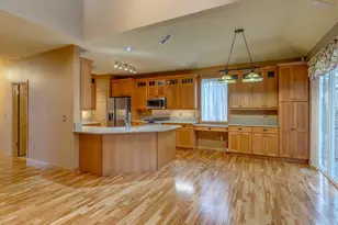 7709 SW Thornton Dr, Wilsonville, OR 97070 - Photo 9