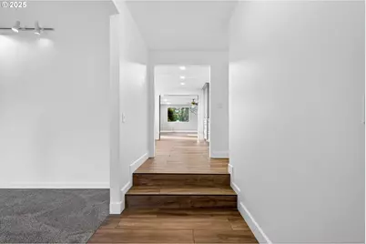 14595 SW 144th Ave, Portland, OR 97224 - Photo 3