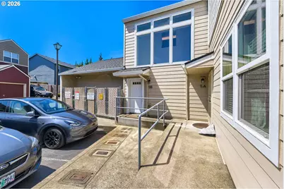 15711 NE Beech St #5B, Portland, OR 97230 - Photo 3