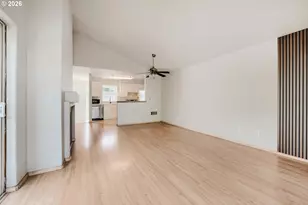 15711 NE Beech St, Portland, OR 97230 - Photo 9