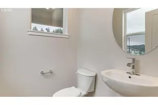 9301 SE Crystal Rose St, Happy Valley, OR 97086 - Photo 5