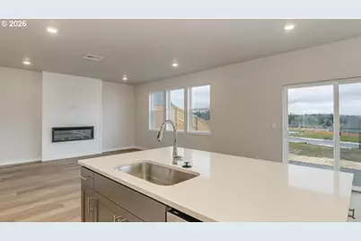 9301 SE Crystal Rose St, Happy Valley, OR 97086 - Photo 15