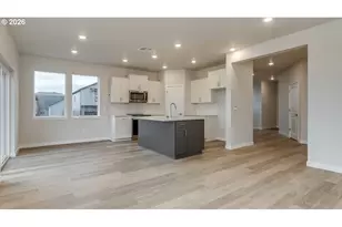 9301 SE Crystal Rose St, Happy Valley, OR 97086 - Photo 11