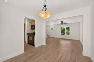2883 NW 2nd St, McMinnville, OR 97128 - Photo 13