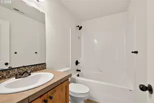 2883 NW 2nd St, McMinnville, OR 97128 - Photo 31