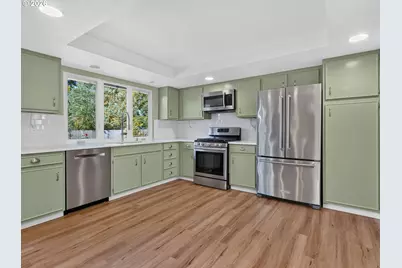 1551 NE 20th St, Gresham, OR 97030 - Photo 15