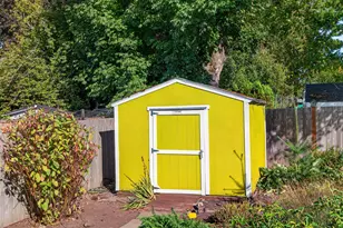 1551 NE 20th St, Gresham, OR 97030 - Photo 39