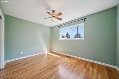 1212 NE 175th Ave, Portland, OR 97230 - Photo 17