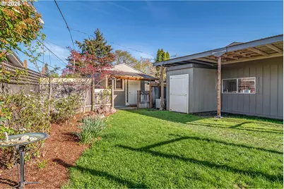 1754 NW Utah Dr, Roseburg, OR 97471 - Photo 43